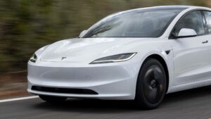 The New Tesla Model 3 Ditches One Very Common Feature