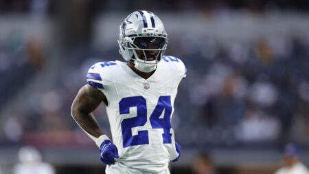 Miles Sanders headed to season-ending injured reserve