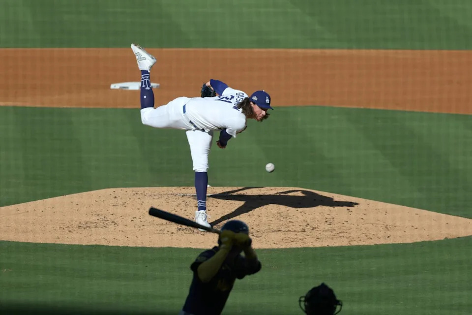 Dodgers pitcher Tyler Glasnow delivers in the first inning Thursday against the Brewers.