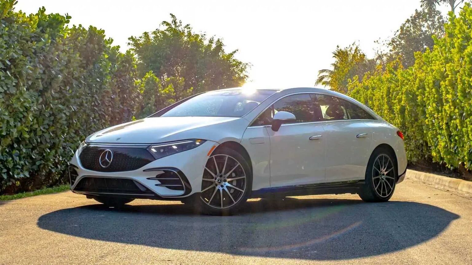 Mercedes Explains Why Its Electric Cars Look the Way They Do