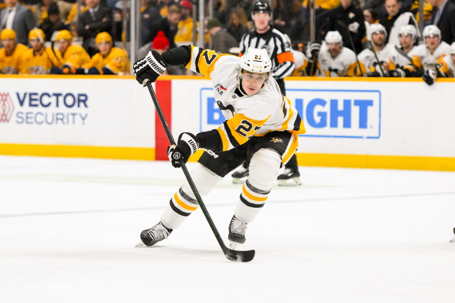 Leafs’ Kampf Clears As Graves And 16 Others Hit The Wire On Oct. 4