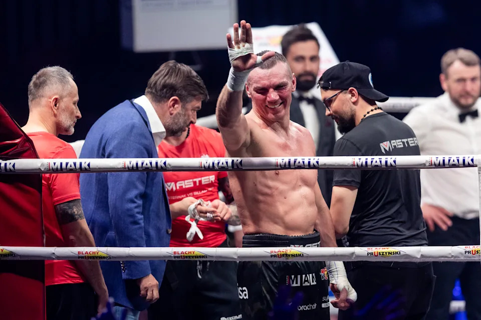 Mateusz Masternak is fighting during the Knockout Boxing Night KBN 34 in Wroclaw, Poland, on April 20, 2024. (Photo by Foto Olimpik/NurPhoto via Getty Images)