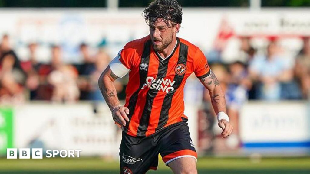 Republic of Ireland: Defender Will Ferry receives first senior call-up