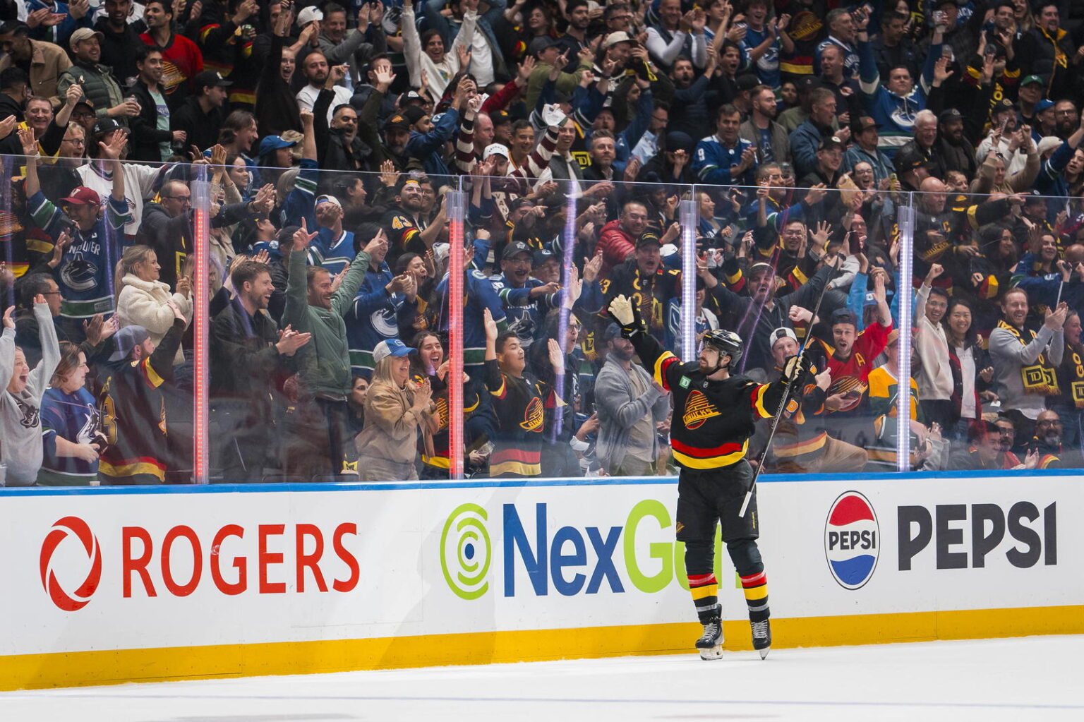 Vancouver Canucks Kick Off 2025-26 Regular Season With 5-1 Victory Over The Calgary Flames
