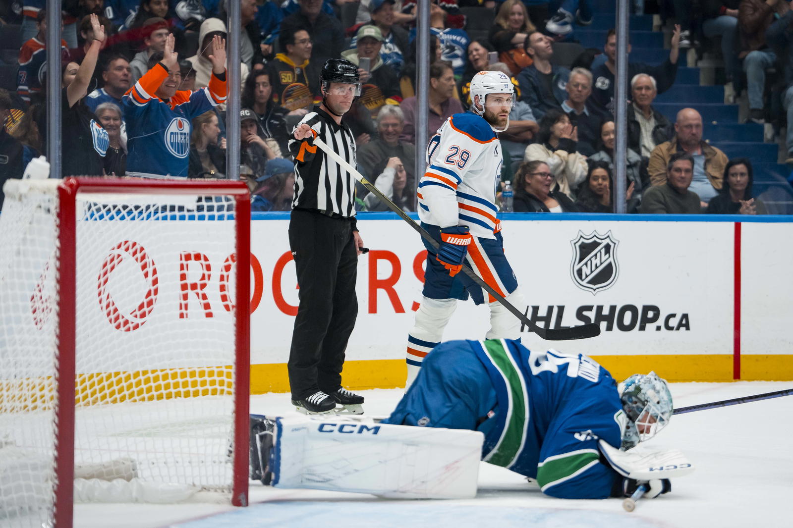 Draisaitl scored on the power play for the Oilers; Photo by 

© Bob Frid Imagn Images