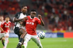 🎥 In a VAR-heavy clash, Inter fight back to draw with Corinthians