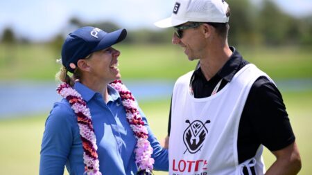 LPGA major champion announces pregnancy and retirement in Hawaii