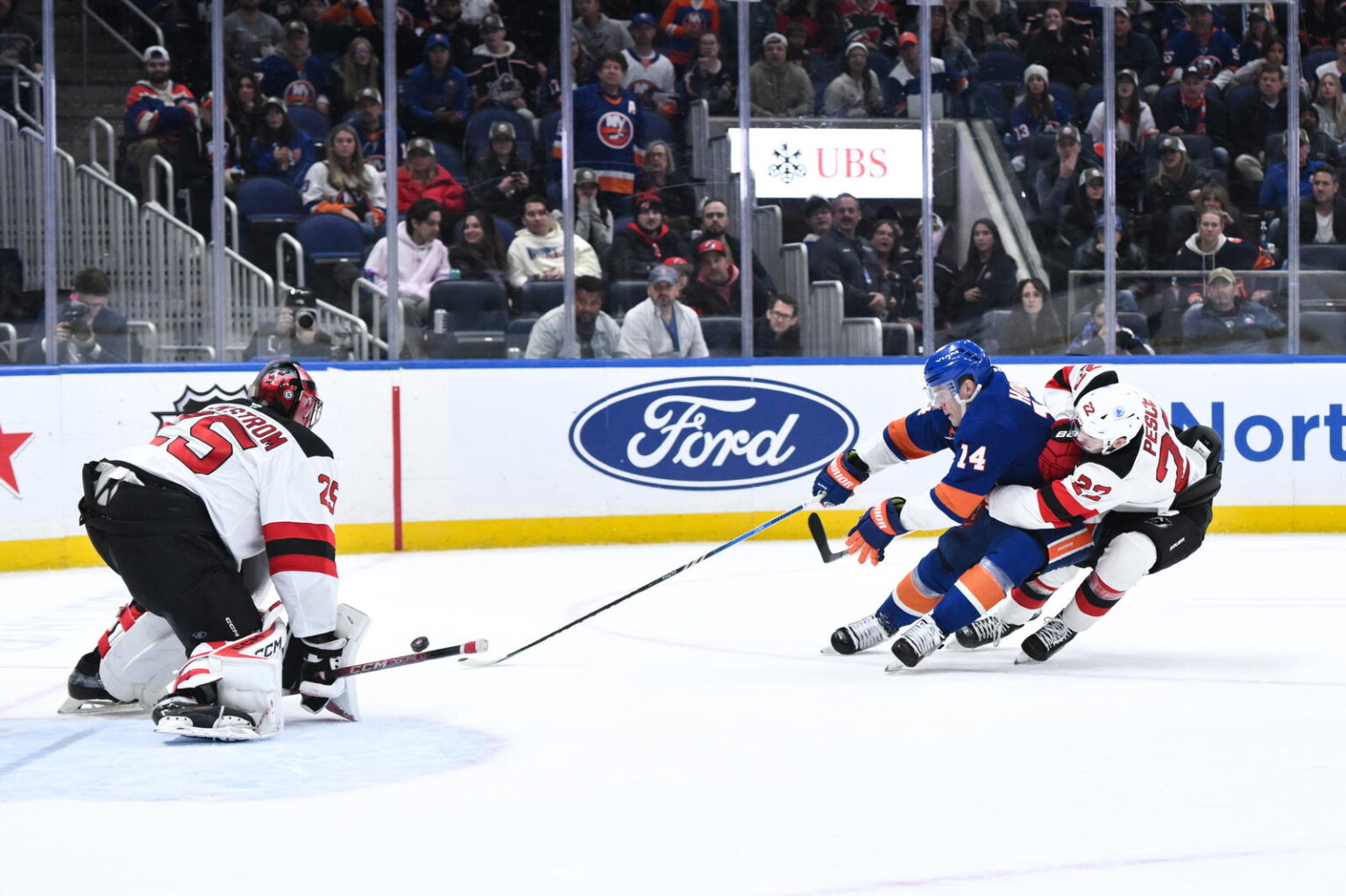 Which 2025–26 NHL Team Has The Most Former Canucks?
