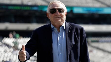 Cowboys’ Jerry Jones Says Giving Middle Finger to Fans in Video Was ‘Inadvertent’