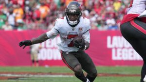 Bucky Irving’s Status Reportedly ‘Up in the Air’ for Bucs vs. Seahawks amid Injury