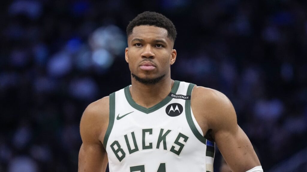 Knicks and Bucks talked Giannis Antetokounmpo trade this summer after star singled out New York