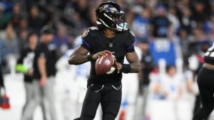 Lamar Jackson Out for Ravens vs. Texans With Hamstring Injury, Cooper Rush to Start