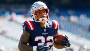TreVeyon Henderson Fantasy Advice with Antonio Gibson Out for Season After Injury
