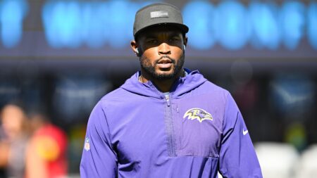 Ravens DC Zach Orr Says He’s Not Worried About Job Security Amid Unit’s Struggles