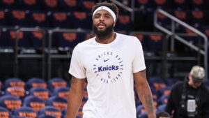 Mitchell Robinson, Miles McBride shine for new-look Knicks in preseason opener