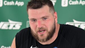 C Josh Myers breaks down what's involved in getting Jets’ offensive line on the same page