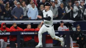 Yankees ALDS Notes: Latest on Cody Bellinger, Aaron Boone dismisses Buck Martinez's criticism of defense