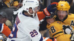 Islanders' Jonathan Drouin suspended one game for cross-check late in season opener