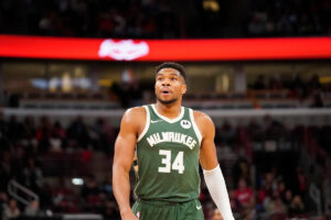 Bucks star Giannis Antetokounmpo doesn’t want to finish playing career in Milwaukee, will return to Greece