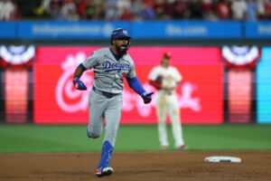 Shaikin: ‘I try to put it in the trash.’ How Teoscar Hernández’s mindset delivered October magic