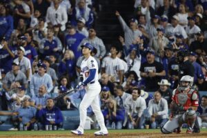 Plaschke: Dodgers flatten overmatched Reds in unwanted first round. But about that bullpen…