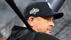Yankees ALDS Notes: Aaron Boone living and dying with same lineup for must-win Game 3