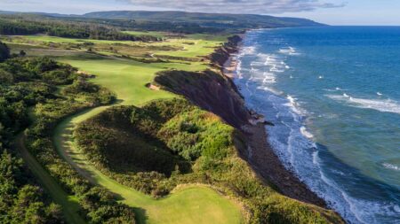 Why the fall season at Cabot Cape Breton is the longest on fun