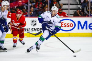 Canucks Steamroll Over Flames in Calgary