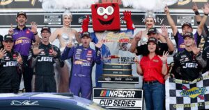 Denny Hamlin seizes Las Vegas victory to clinch Championship 4 berth