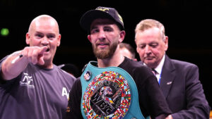 Nathaniel Collins, Cristobal Lorente battle to split draw in thrilling WBC final eliminator