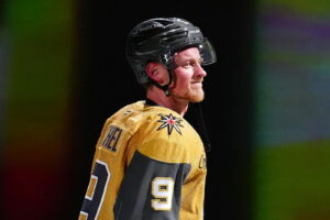 Golden Knights Sign Star Forward To Eight-Year Extension