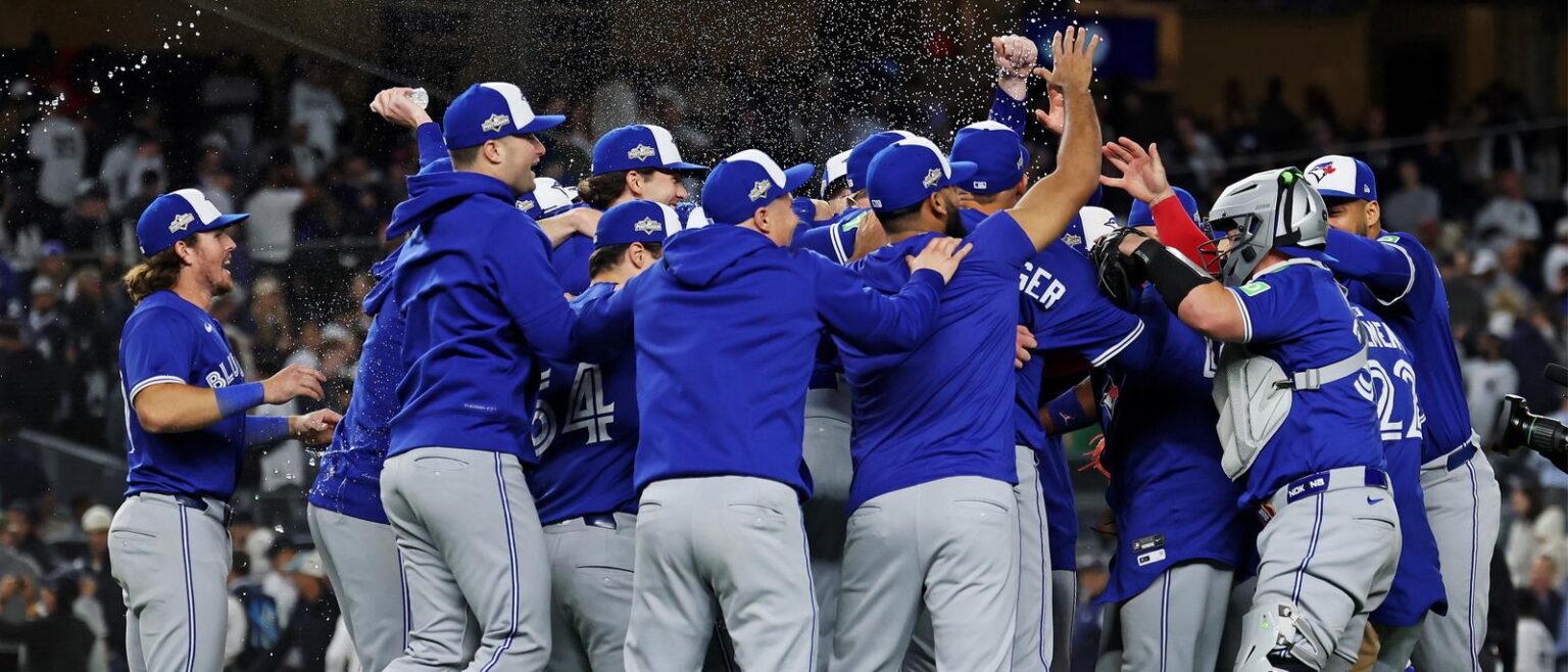 Maple Leafs React To Blue Jays-Fueled Fans At Scotiabank Arena