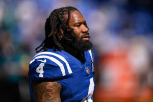 Indianapolis Colts place cornerback Xavien Howard on reserve/retired list