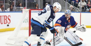Jets Aim to End Struggles Against Islanders in Thanksgiving Clash