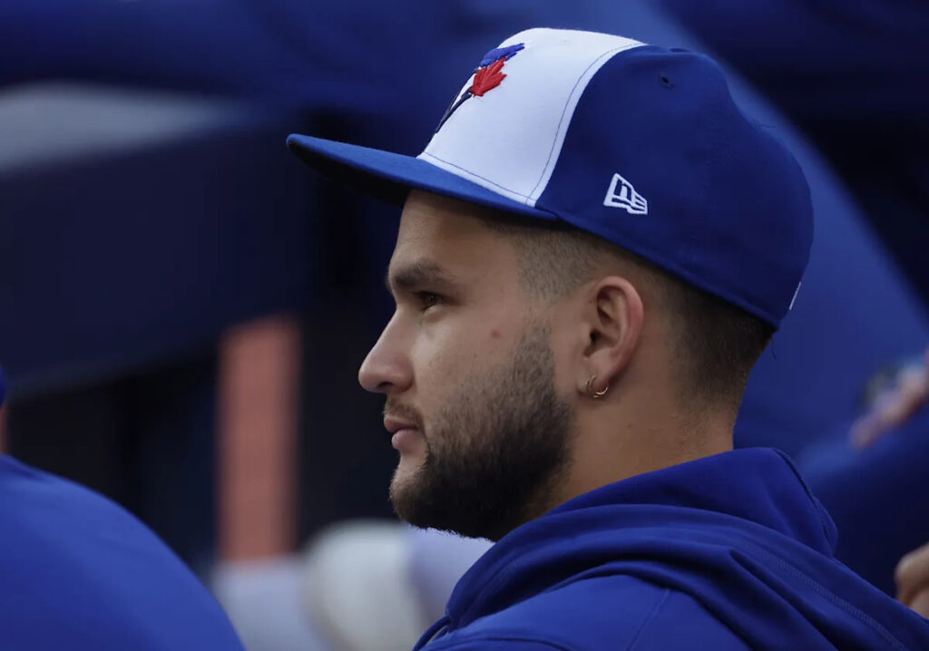 Blue Jays SS Bo Bichette remains out of the lineup with knee injury heading into ALCS Game 1 vs. the Mariners