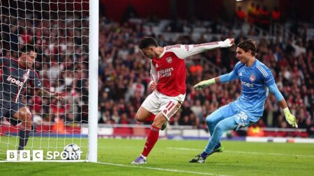 Arsenal 2-0 Olympiacos: Gabriel Martinelli ‘looked hungry to prove himself’