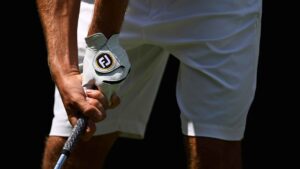 Your thumb may be wrecking your swing. Here’s how to fix it