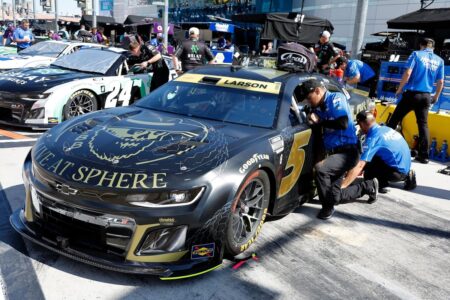 Betting odds for the 2025 NASCAR Cup playoff race at Las Vegas