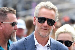 NASCAR asks court to oversee settlement talks with 23XI, Front Row