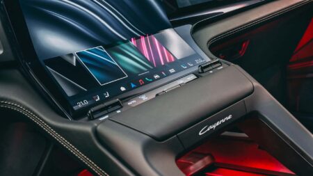 Don’t Worry, Porsches Will ‘Always’ Have a Volume Knob