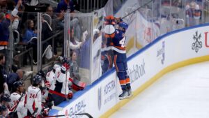 Islanders rookie Matthew Schaefer scores first NHL goal in 4-2 loss to Capitals