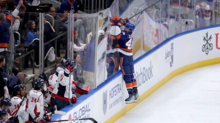 Islanders rookie Matthew Schaefer scores first NHL goal in 4-2 loss to Capitals