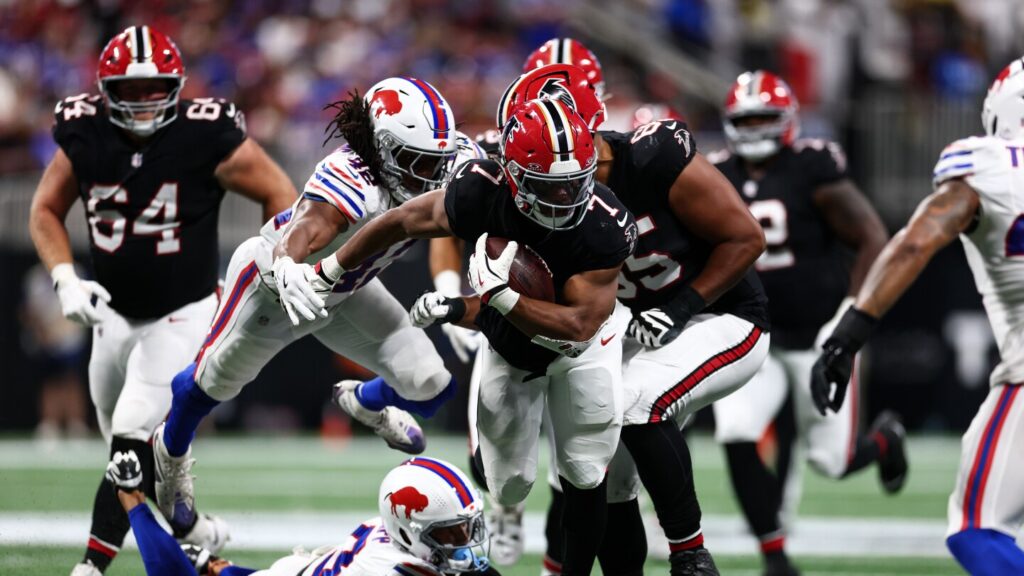 Monday Night Football: Falcons run over Bills 24-14