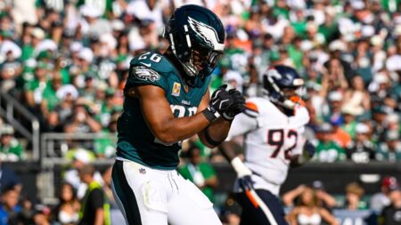 Saquon Barkley’s rushing production plummets in his second season in Philadelphia