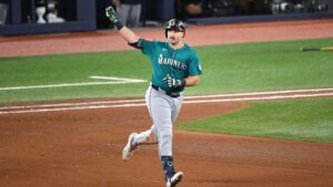 Raleigh homers, Polanco drives in 2 runs and Mariners beat Blue Jays 3-1 in ALCS opener