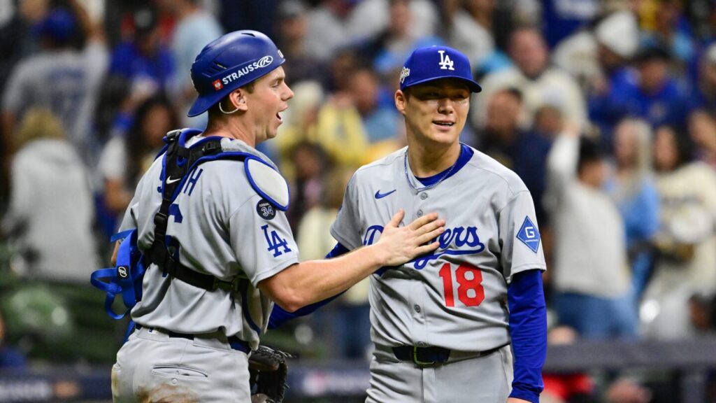 Yamamoto throws 3-hitter as Dodgers beat Brewers 5-1 for 2-0 lead in NLCS