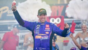 Results, points, playoff standings after Las Vegas as Denny Hamlin advances with win