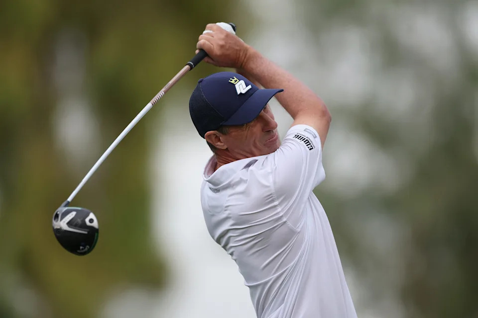 Steven Alker plays a tee shot on the 16th hole during the third round of the 2025 Charles Schwab Cup Championship at Phoenix Country Club.