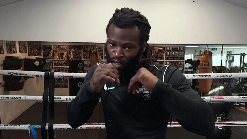 Amos’ rise from white-collar fighter to title challenger Amos’ rise from white-collar fighter to title challenger