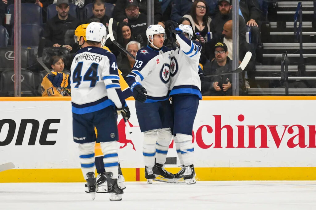 Jets Halt Skid With 5–2 Win Over Predators Jets Halt Skid With 5–2 Win Over Predators